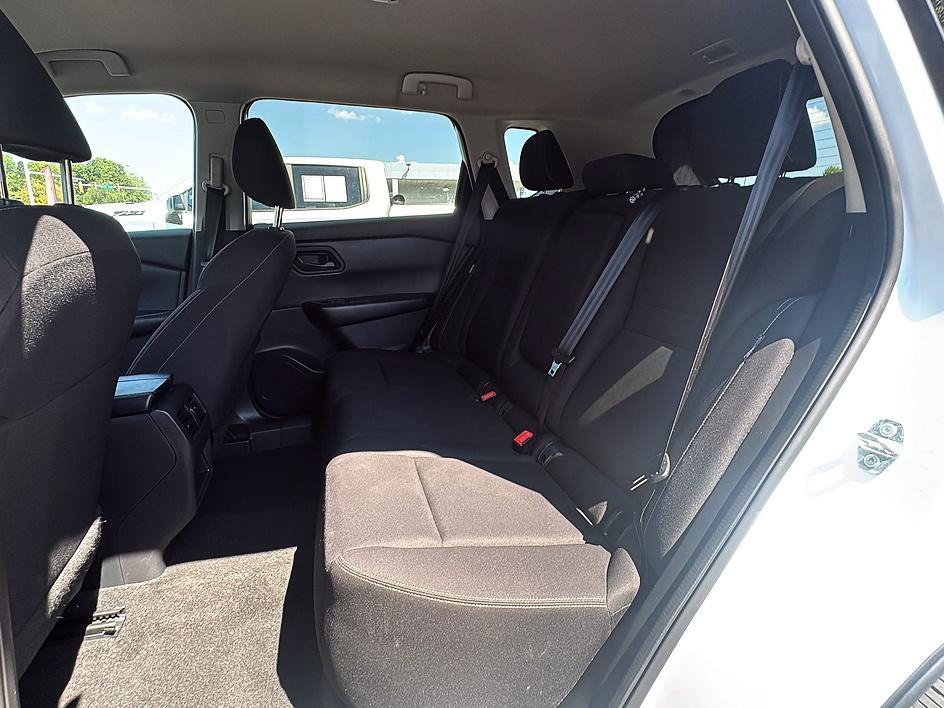 Certified 2024 Nissan Rogue S AWD/4WD image 23