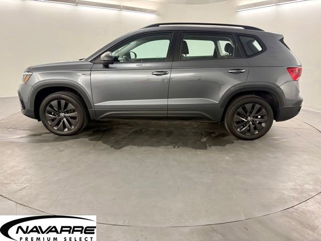 Used 2024 Volkswagen Taos S image 5