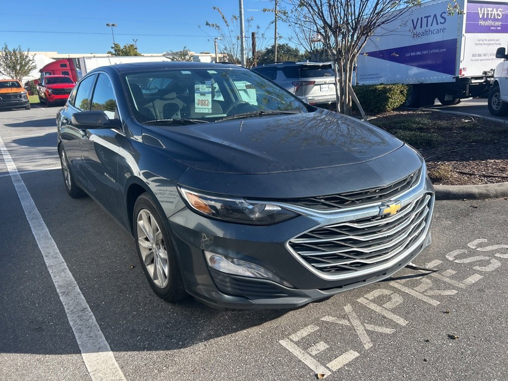 Used 2019 Chevrolet Malibu LT image 2
