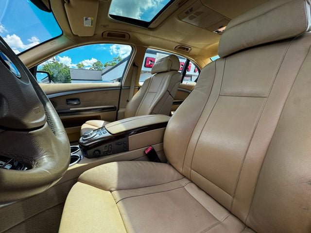Used 2006 BMW 750Li RWD image 15