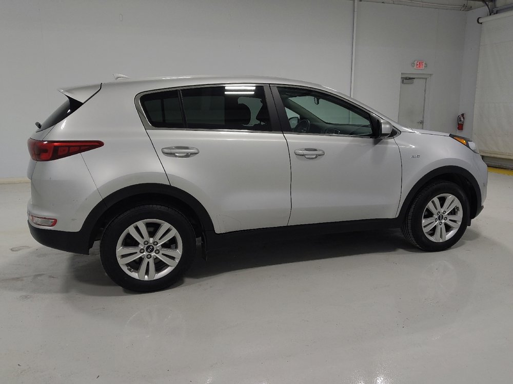 Used 2019 Kia Sportage LX image 10