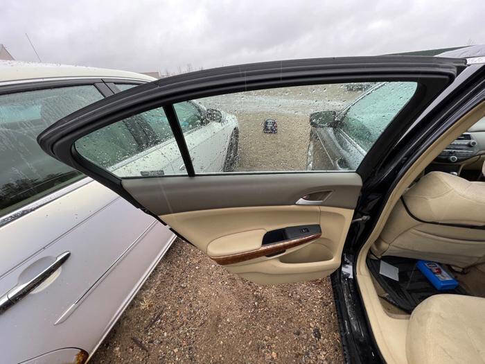 Used 2009 Honda Accord EX image 24