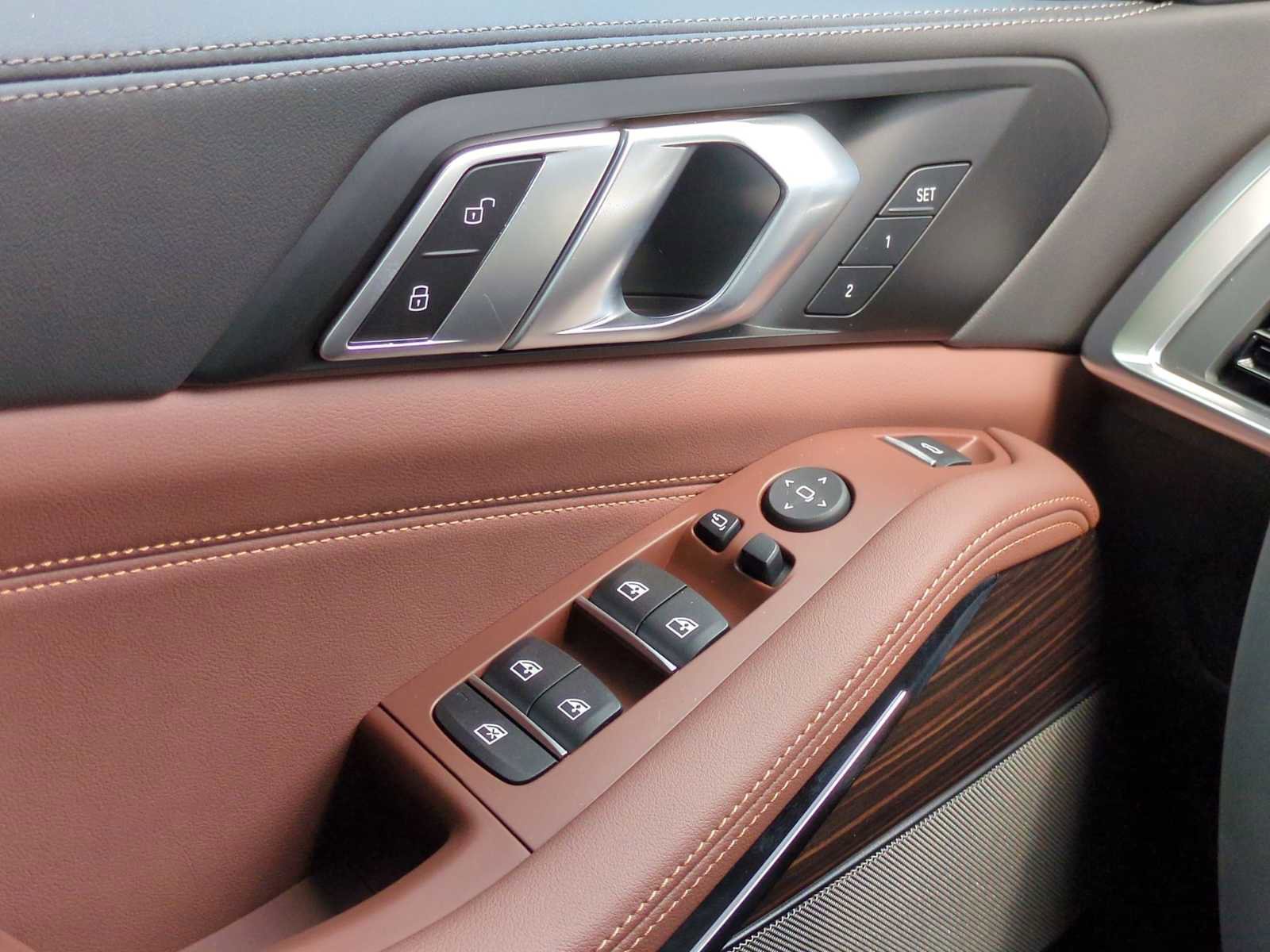 New 2026 BMW X5 xDrive40i w/ M Sport Package image 38