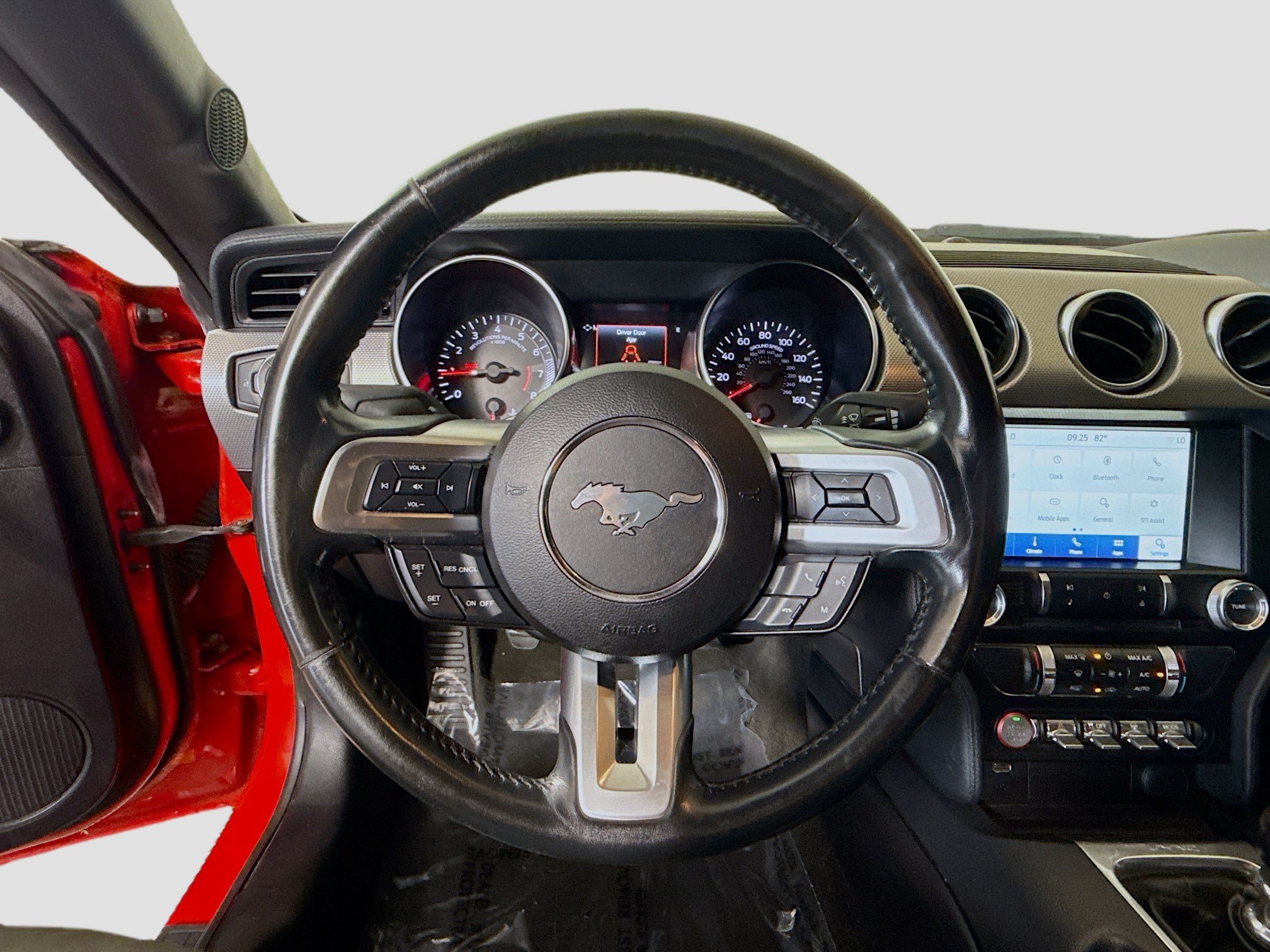 Used 2018 Ford Mustang Coupe w/ Equipment Group 101A RWD image 13