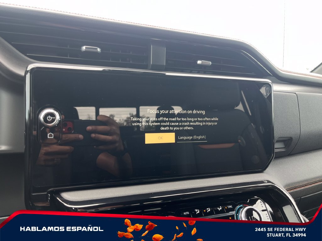 New 2026 GMC Sierra 1500 AT4 w/ AT4 Premium Package AWD/4WD image 30