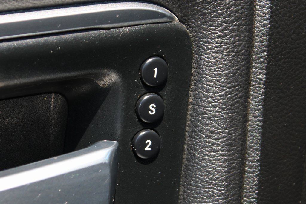 Used 2020 RAM 3500 Laramie image 17