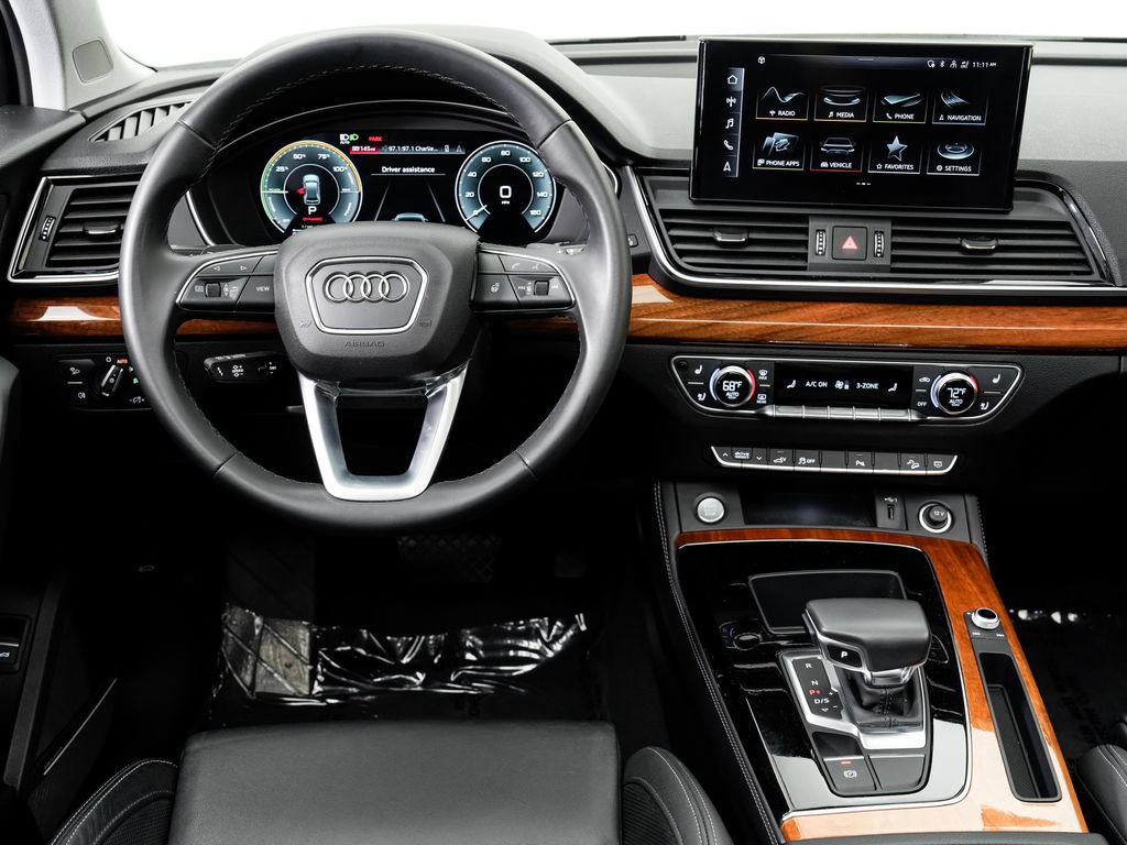 Used 2021 Audi Q5 e Premium Plus AWD/4WD image 16