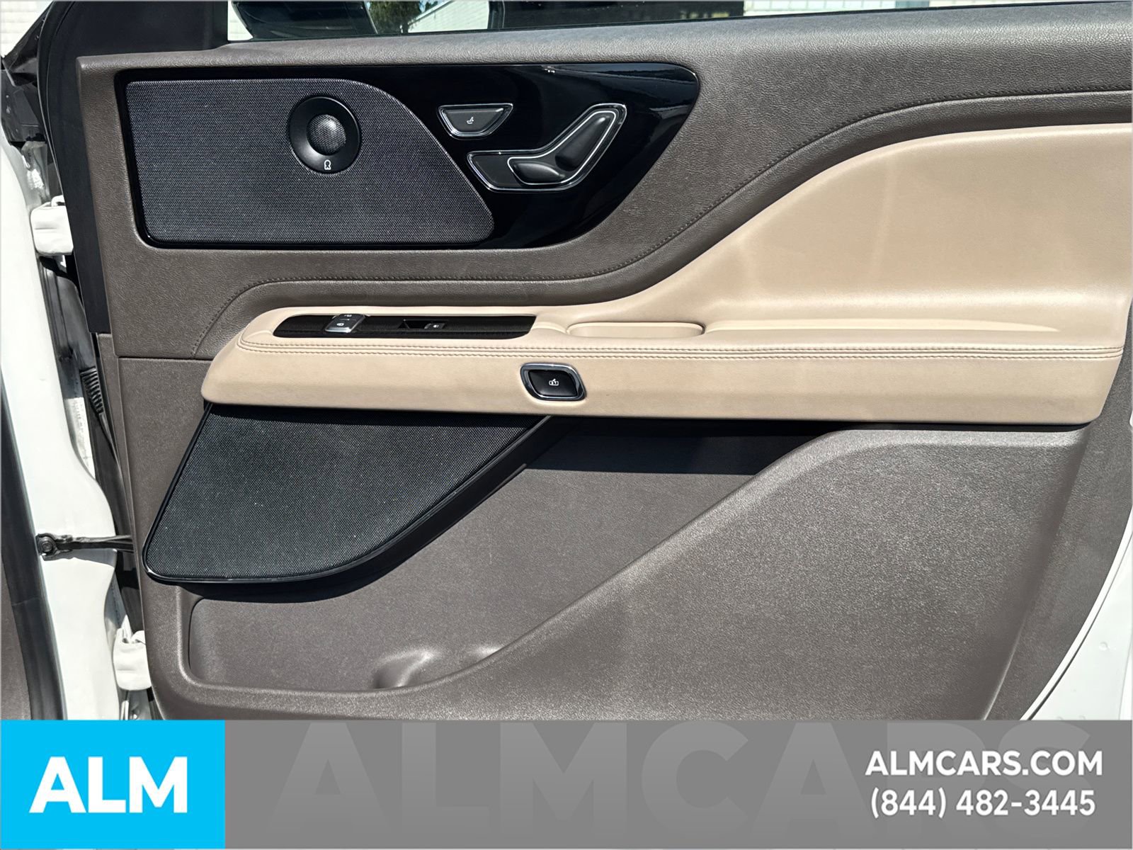 Used 2020 Lincoln Aviator Grand Touring w/ Elements Package Plus image 17