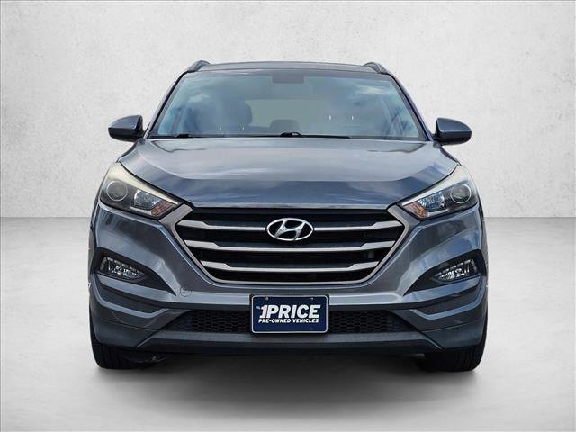 Used 2016 Hyundai Tucson SE w/ Option Group 02 FWD image 2