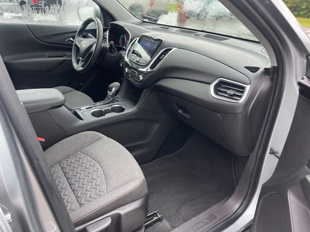 Used 2024 Chevrolet Equinox LT FWD image 19