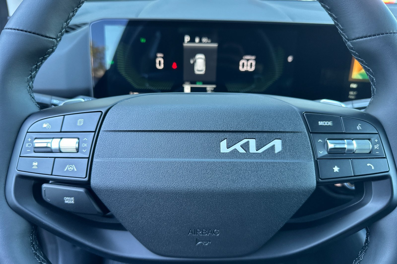 New 2027 Kia Sportage LX FWD image 23