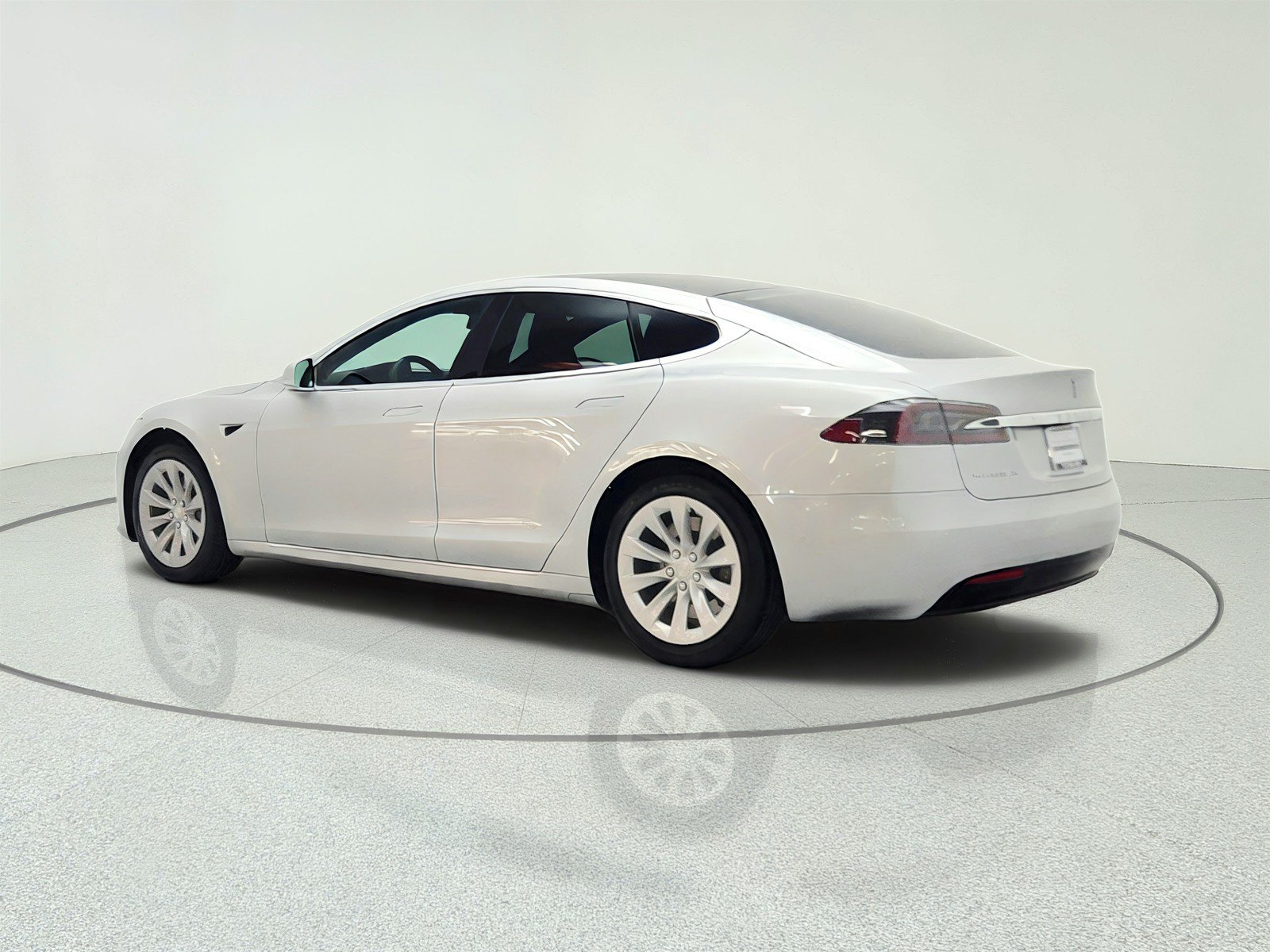Used 2018 Tesla Model S 75D AWD/4WD image 7