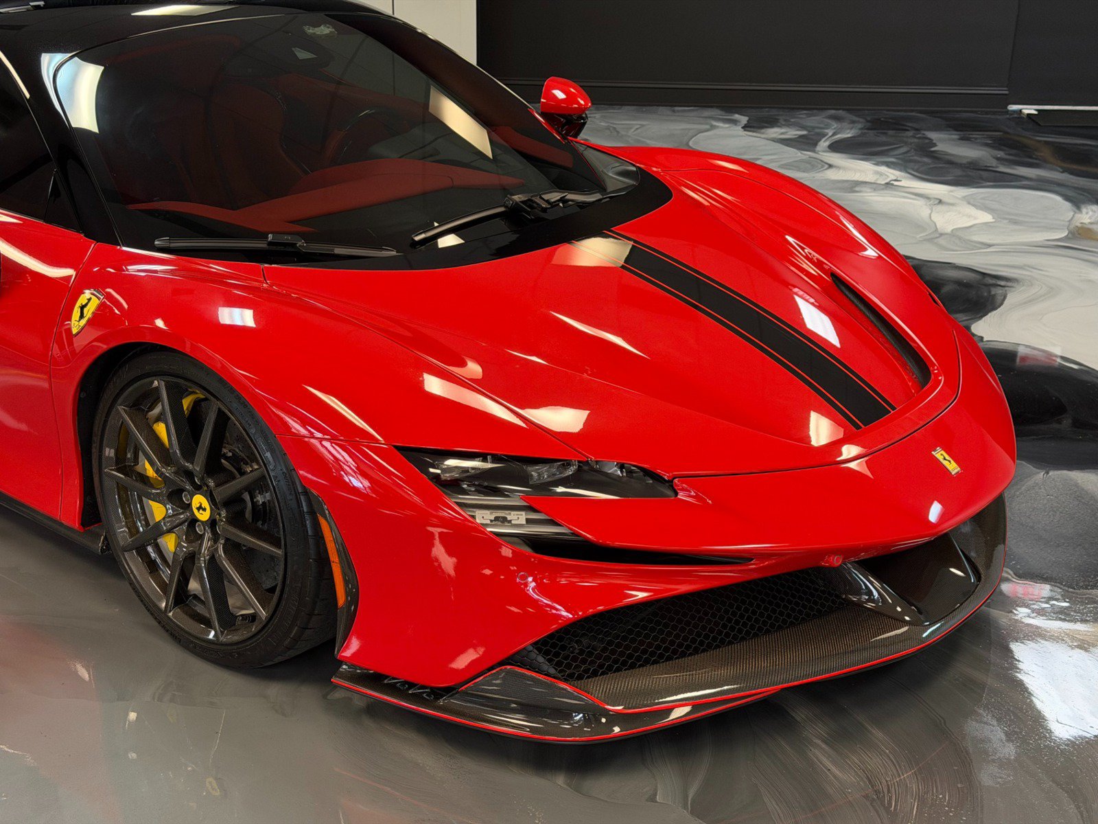 Used 2023 Ferrari SF90 Stradale AWD/4WD image 3