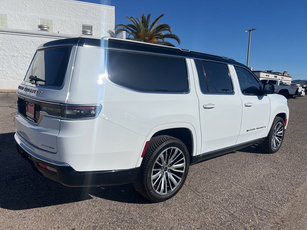 Used 2023 Jeep Grand Wagoneer L Series III image 5