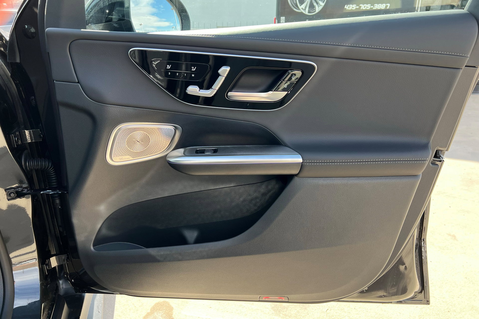 New 2026 Mercedes-Benz GLC 300 4MATIC image 23