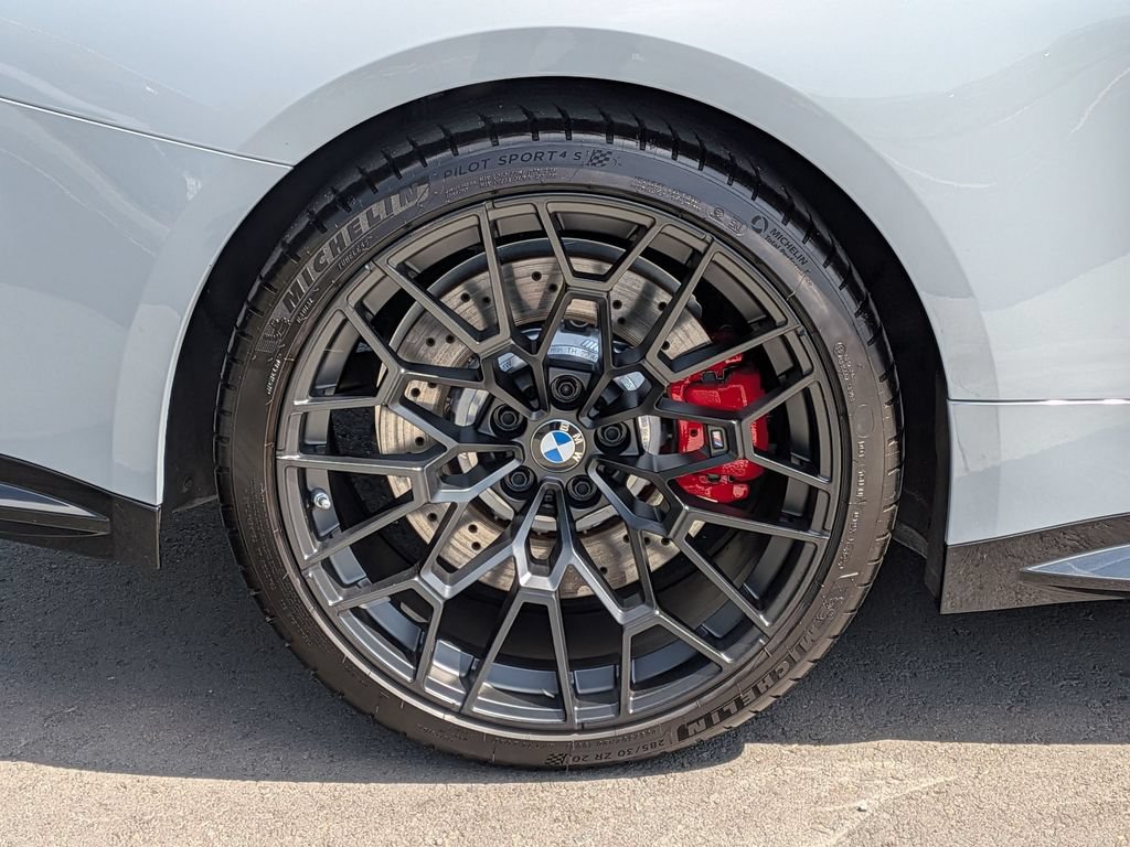 Certified 2025 BMW M4 CS AWD/4WD image 26