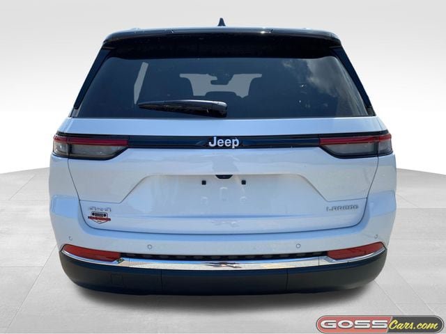 New 2026 Jeep Grand Cherokee Laredo X AWD/4WD image 4