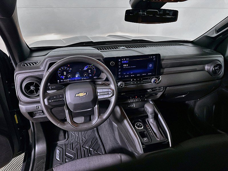 Used 2024 Chevrolet Colorado W/T w/ WT Convenience Package II AWD/4WD image 22
