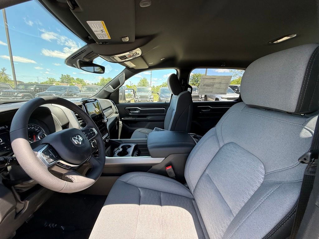 New 2026 RAM 1500 Big Horn AWD/4WD image 12