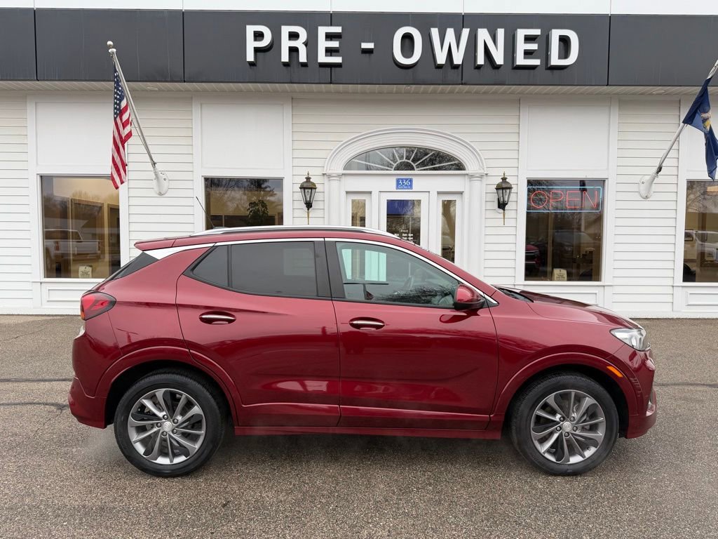 Certified 2023 Buick Encore GX Select w/ Sport Touring Package image 4