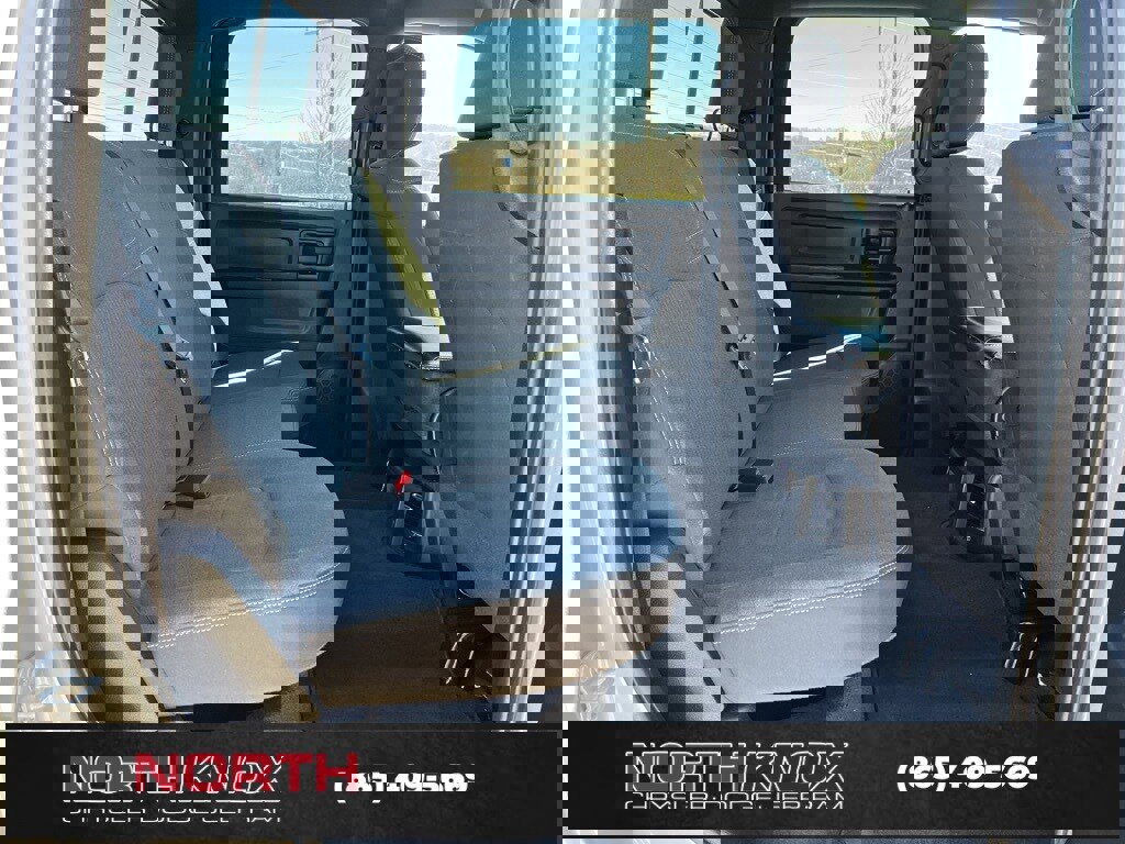 Used 2024 RAM 3500 Tradesman w/ Chrome Appearance Group image 22