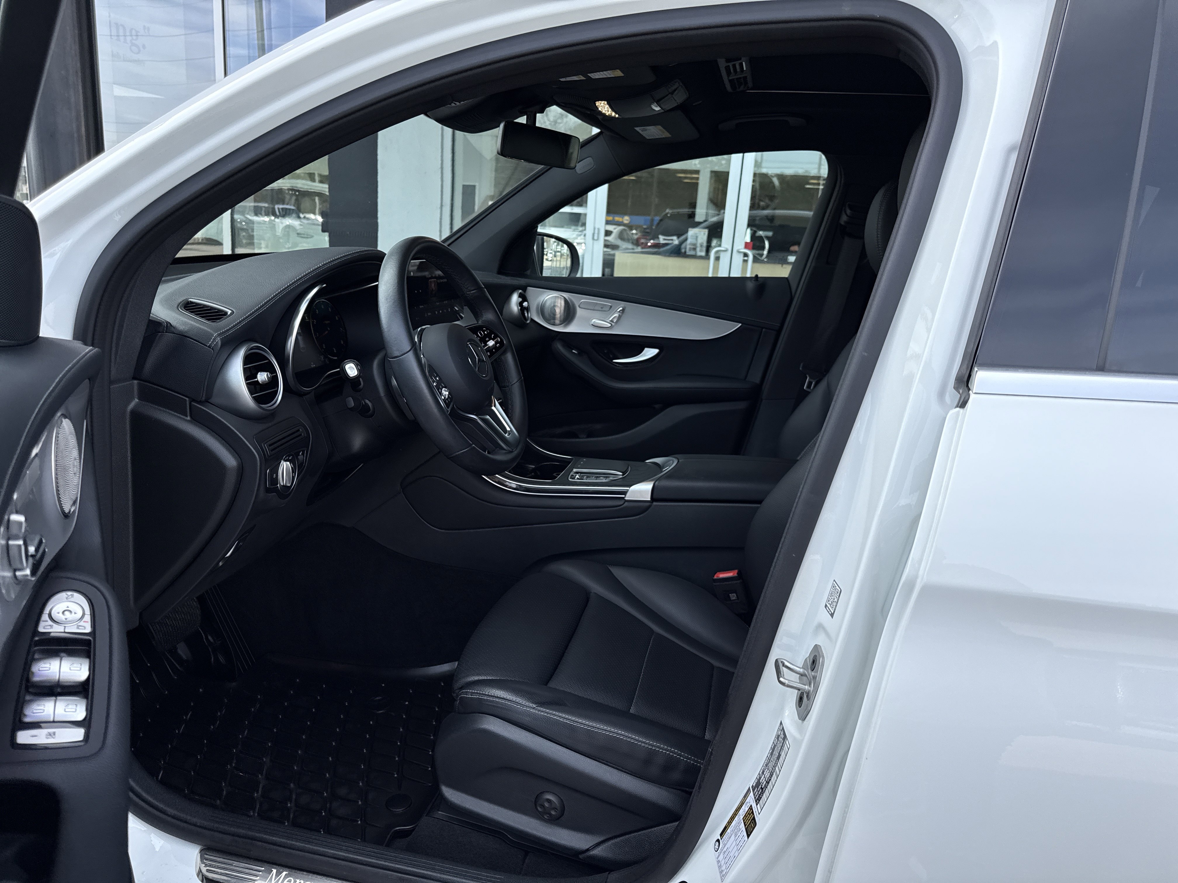 Certified 2023 Mercedes-Benz GLC 300 4MATIC Coupe image 10