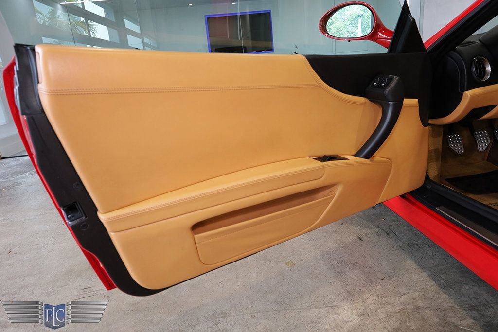 Used 1999 Ferrari 550 Maranello Coupe RWD image 20