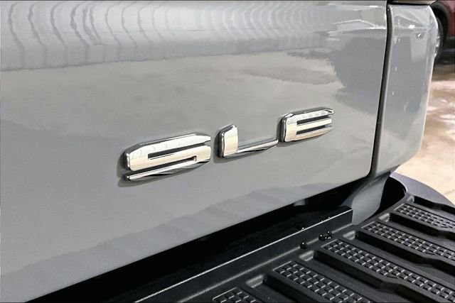 Certified 2024 GMC Sierra 1500 SLE w/ Preferred Package image 26