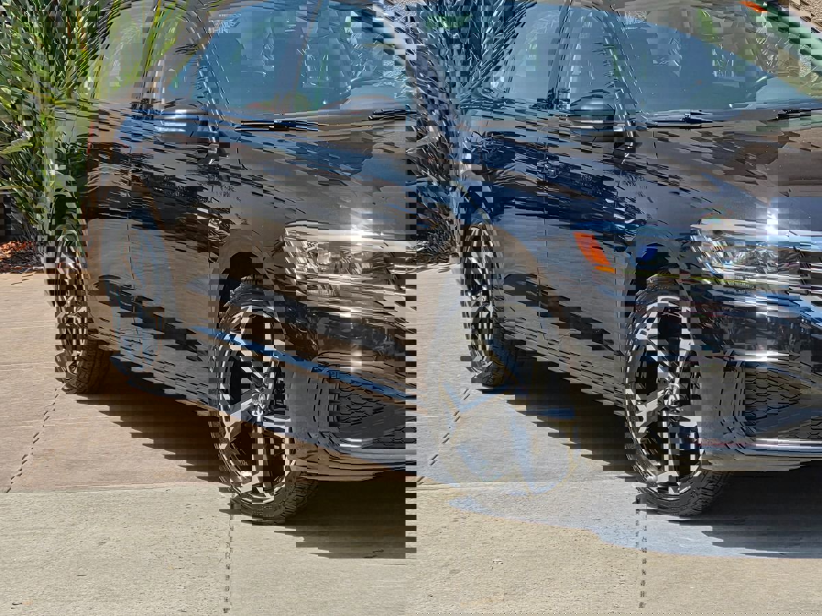 Used 2020 Volkswagen Passat 2.0T R-Line image 4