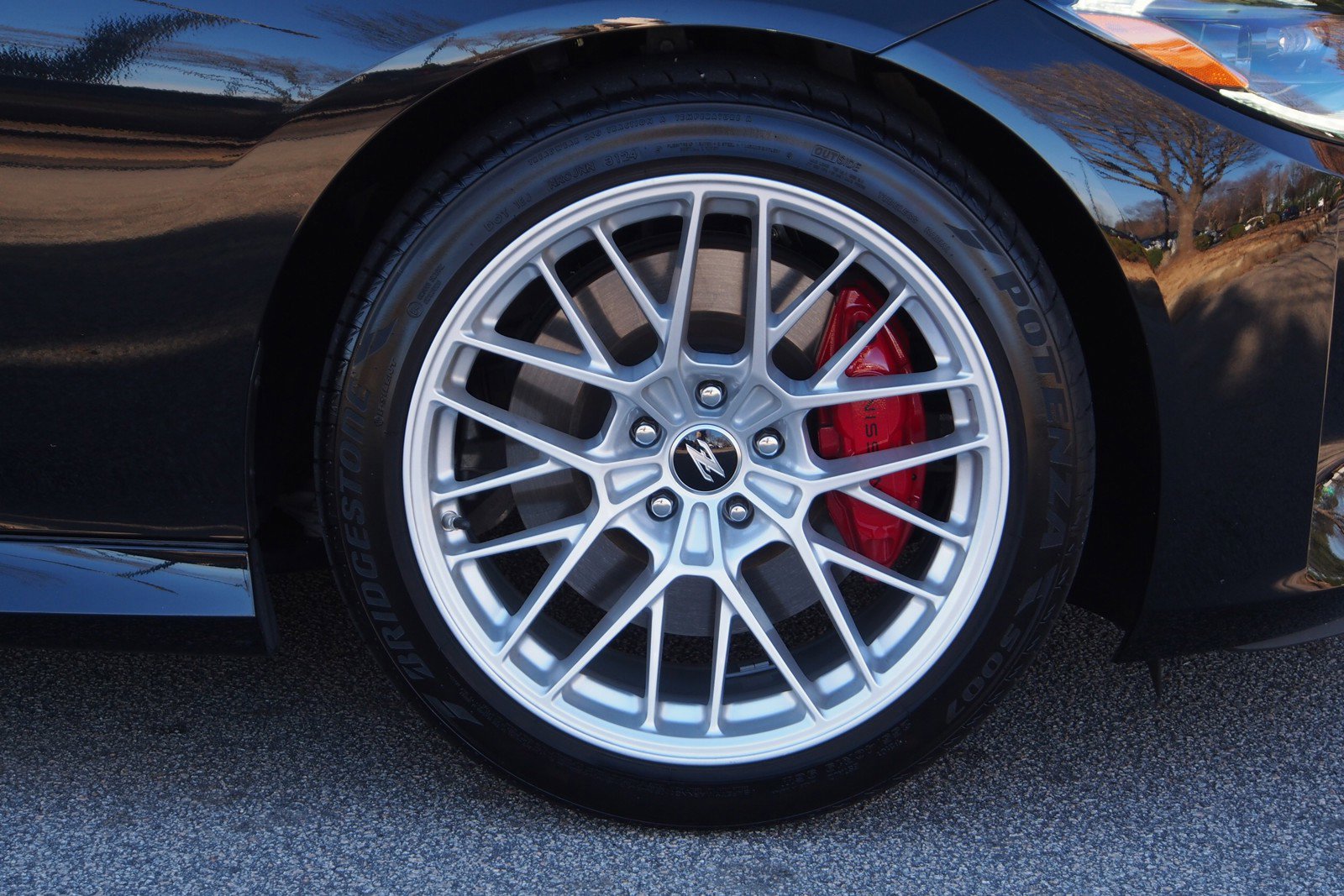 Used 2024 Nissan Z Performance w/ Floor Mat Package image 9