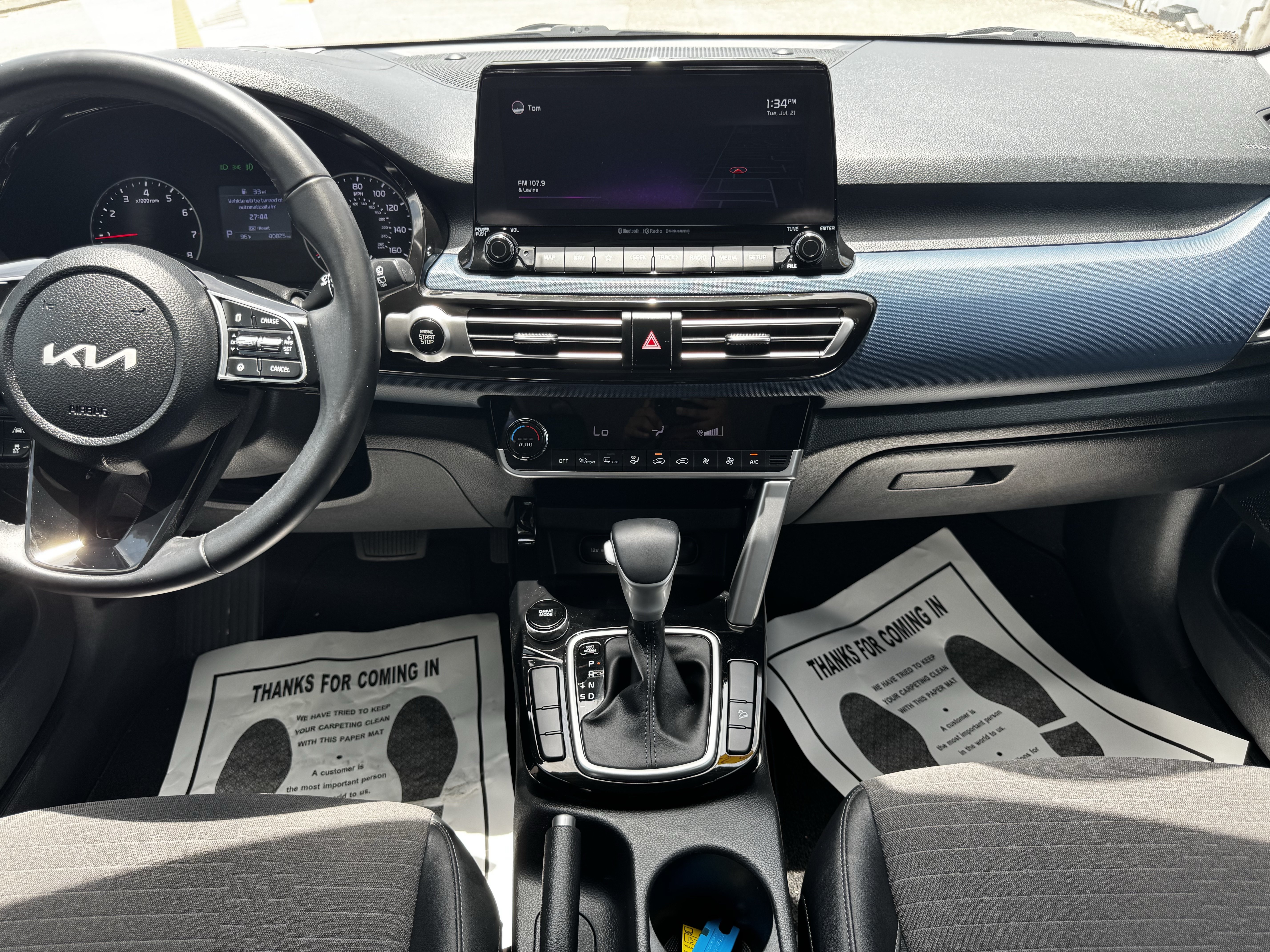 Used 2022 Kia Seltos S FWD image 14