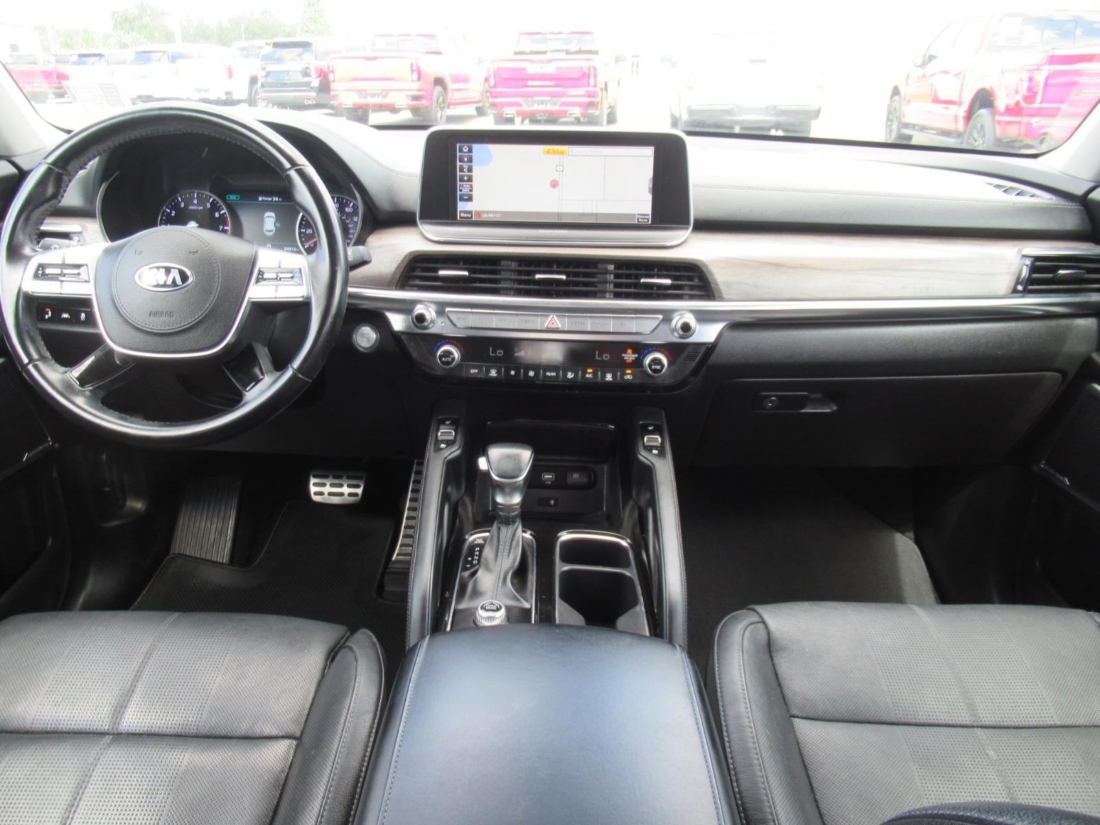 Used 2020 Kia Telluride SX w/ Towing Package FWD image 13