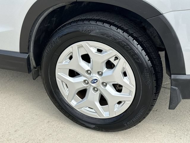 Used 2019 Subaru Forester AWD/4WD image 11