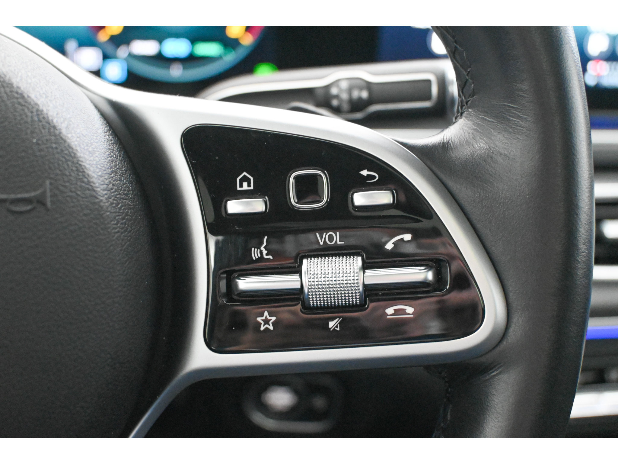 Used 2021 Mercedes-Benz GLS 580 4MATIC image 46