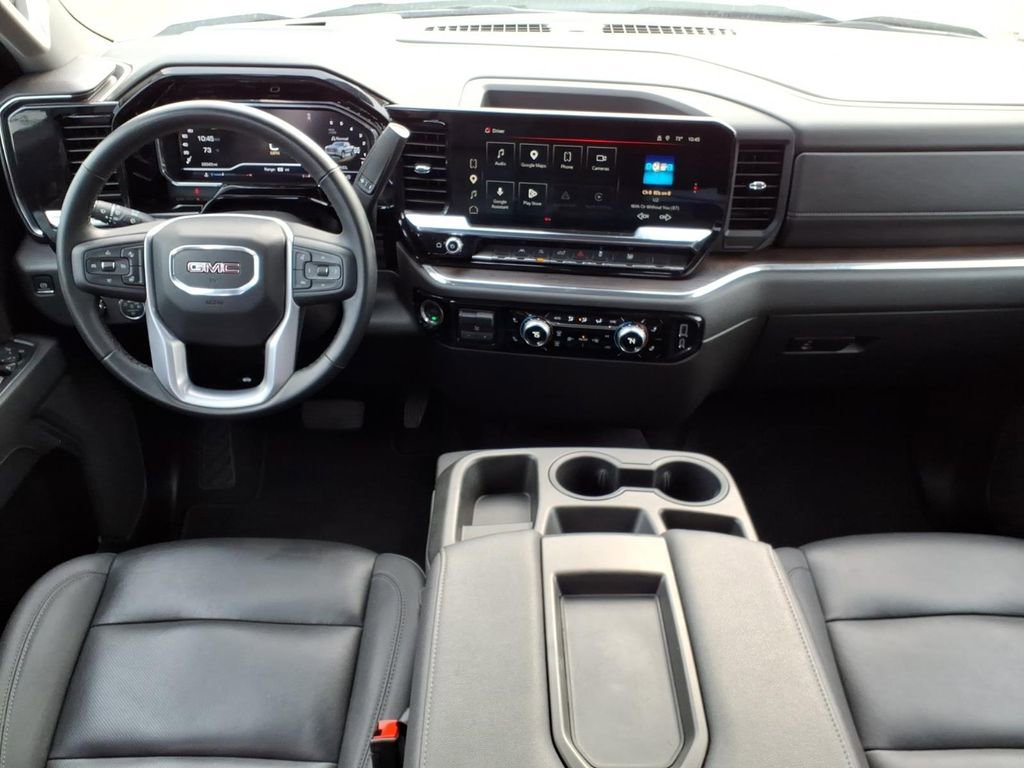 Certified 2025 GMC Sierra 1500 SLT image 17