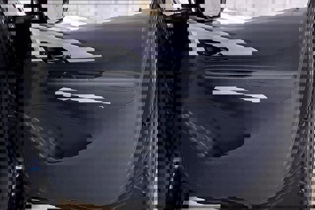 Used 2020 Chevrolet Bolt LT image 21