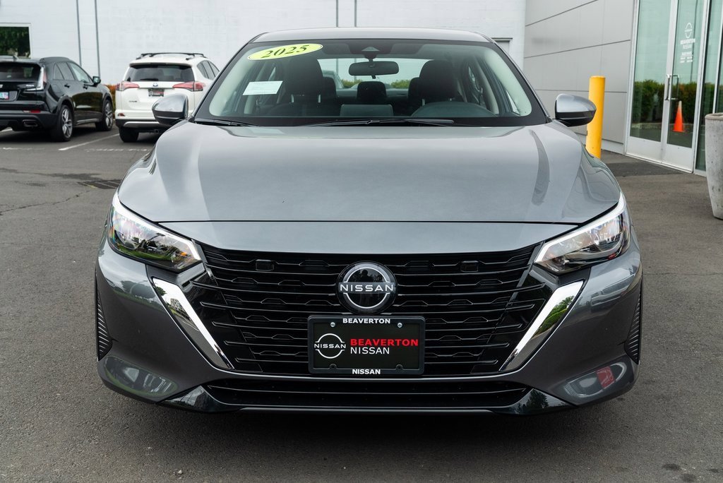 New 2025 Nissan Sentra SV image 2
