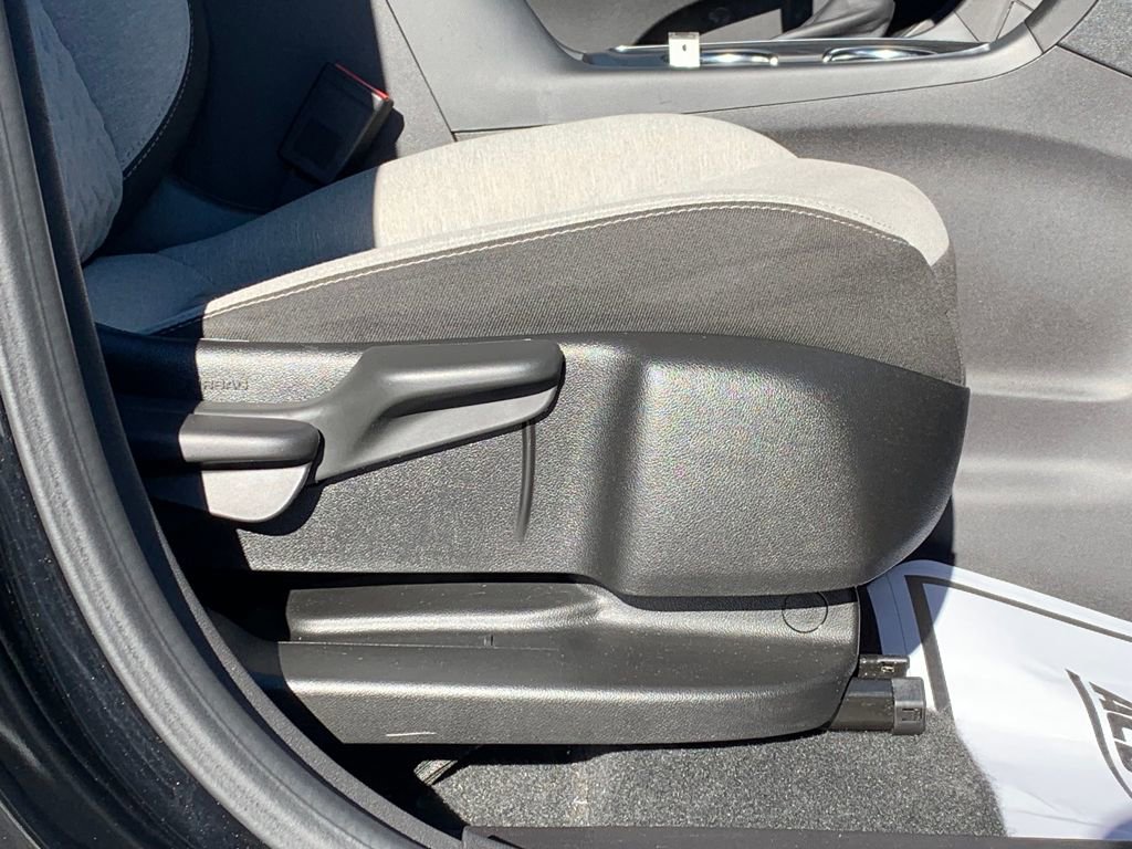 Used 2024 Chevrolet Equinox LS w/ LS Convenience Package image 13