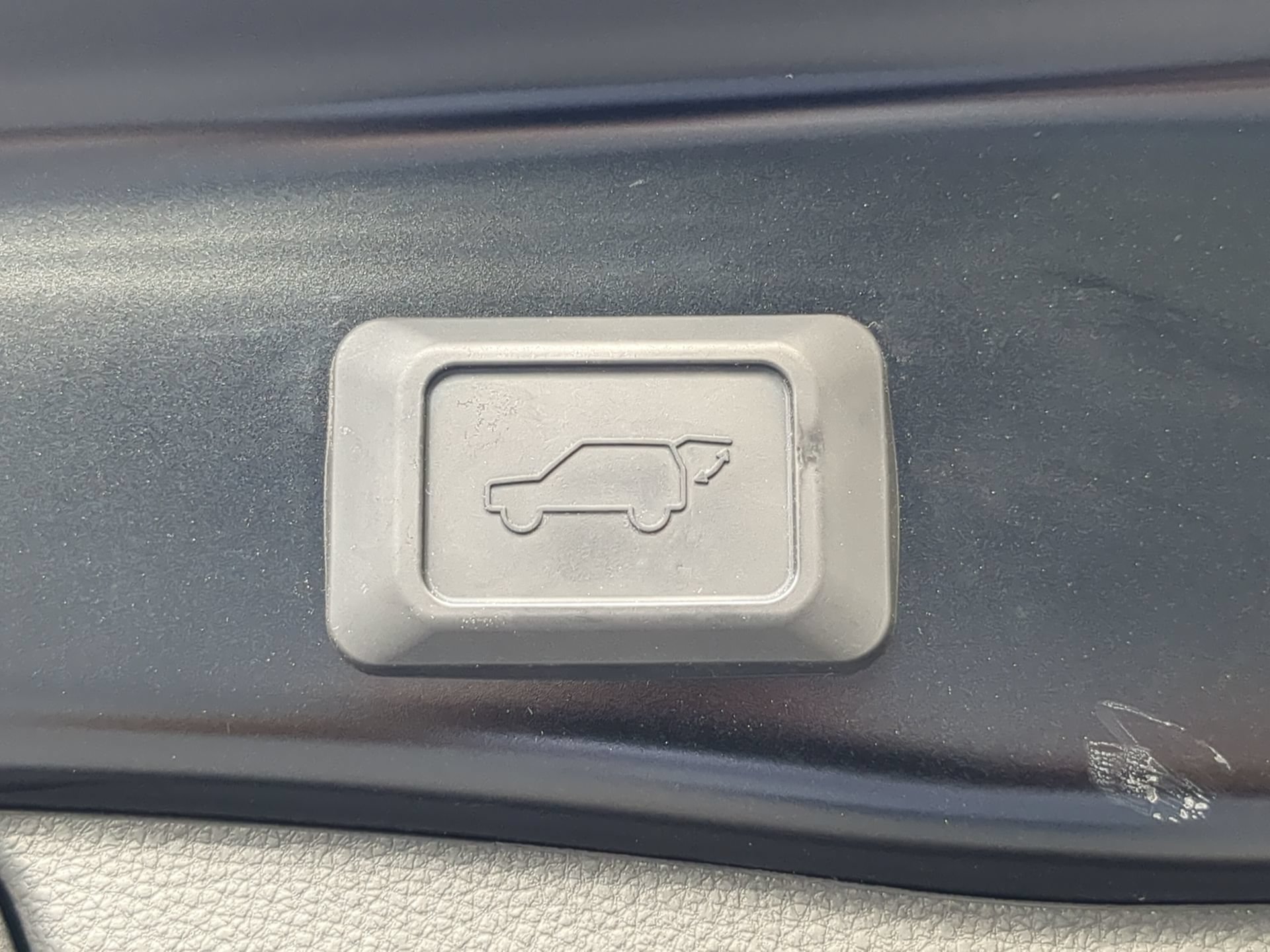 Used 2023 Toyota RAV4 XLE Premium AWD/4WD image 47