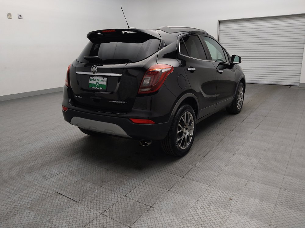 Used 2018 Buick Encore Sport Touring FWD image 9
