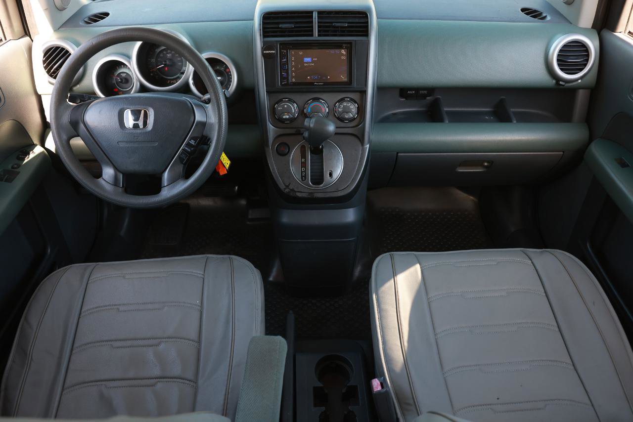 Used 2004 Honda Element EX image 2