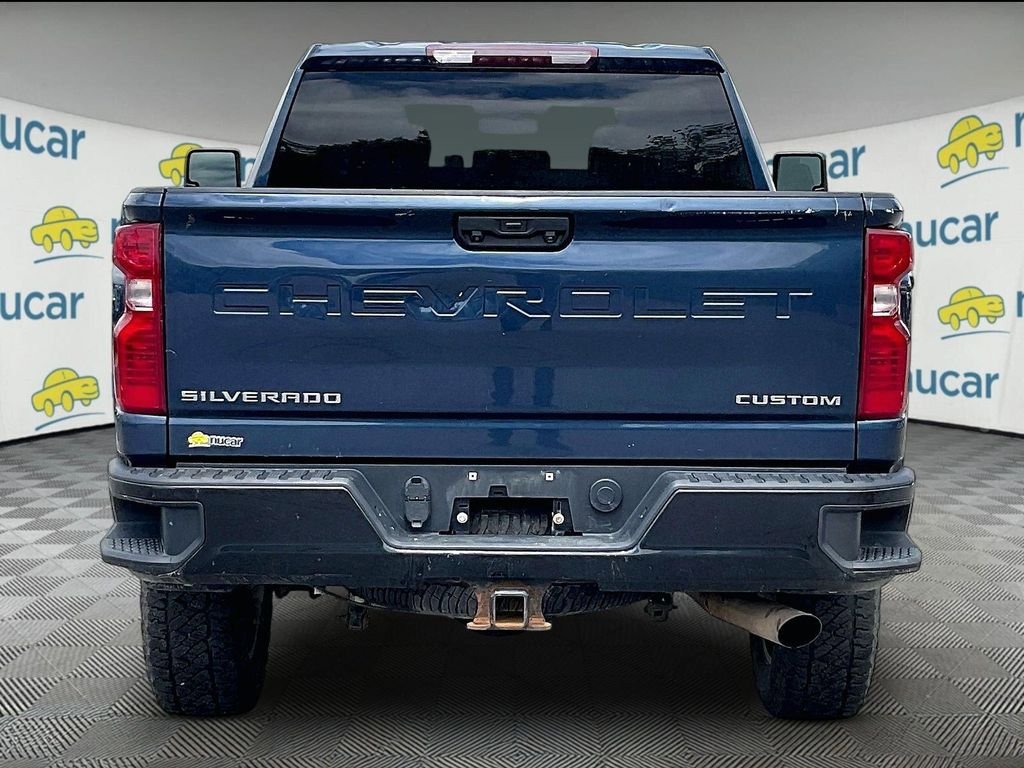 Used 2023 Chevrolet Silverado 2500 Custom w/ Custom Value Package AWD/4WD image 5