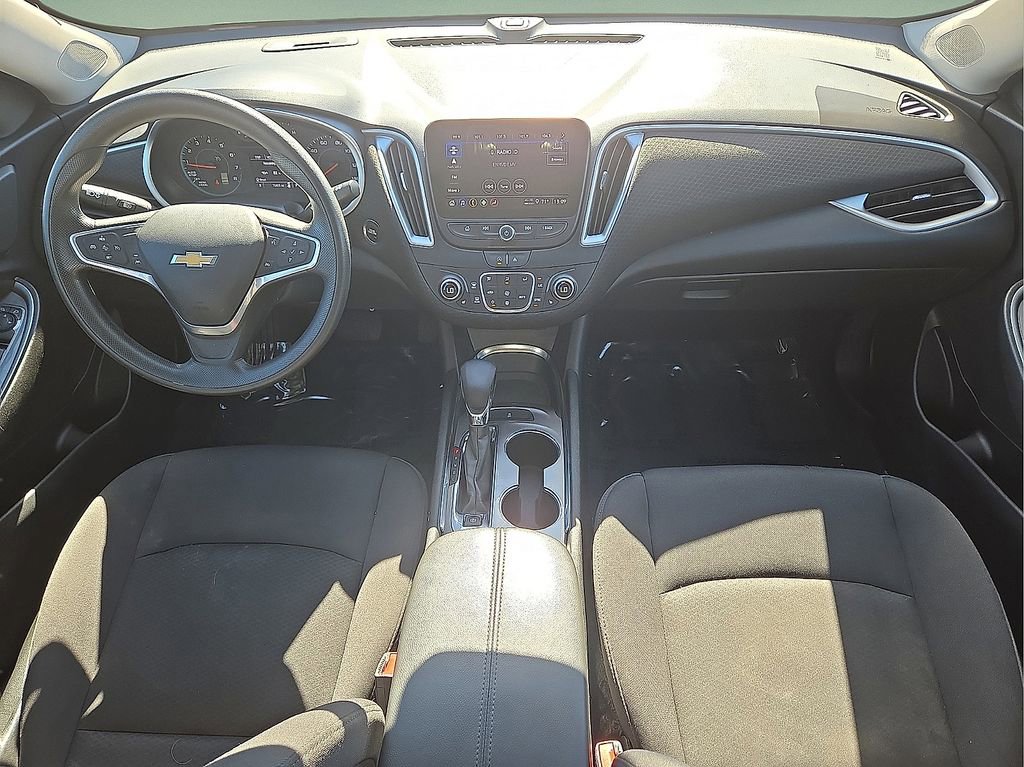 Used 2023 Chevrolet Malibu LT image 17