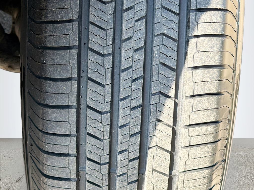 Used 2023 Chevrolet Silverado 1500 LT w/ Protection Package image 41