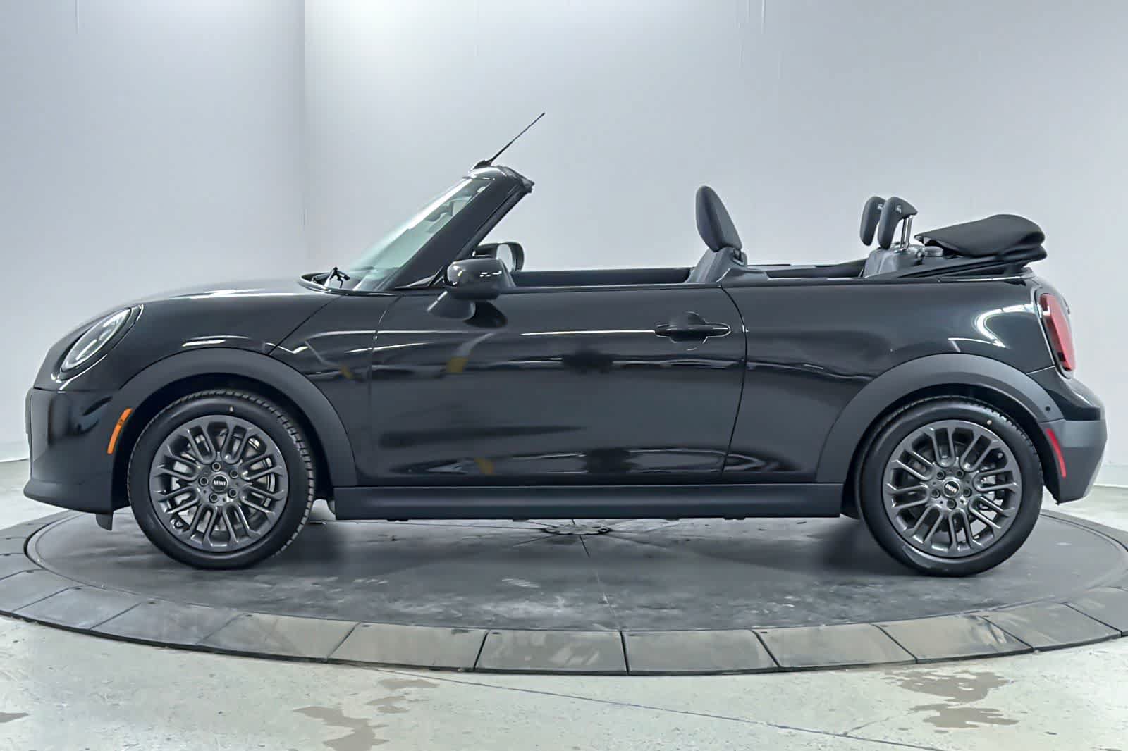 New 2026 MINI Cooper S FWD image 5
