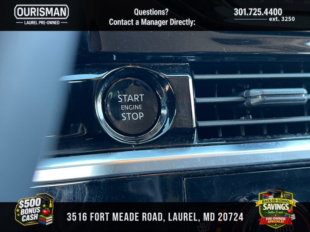 Used 2025 Nissan Pathfinder SV FWD image 23
