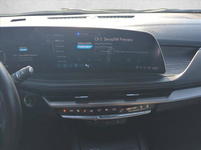 Used 2025 Cadillac XT4 Premium Luxury image 14