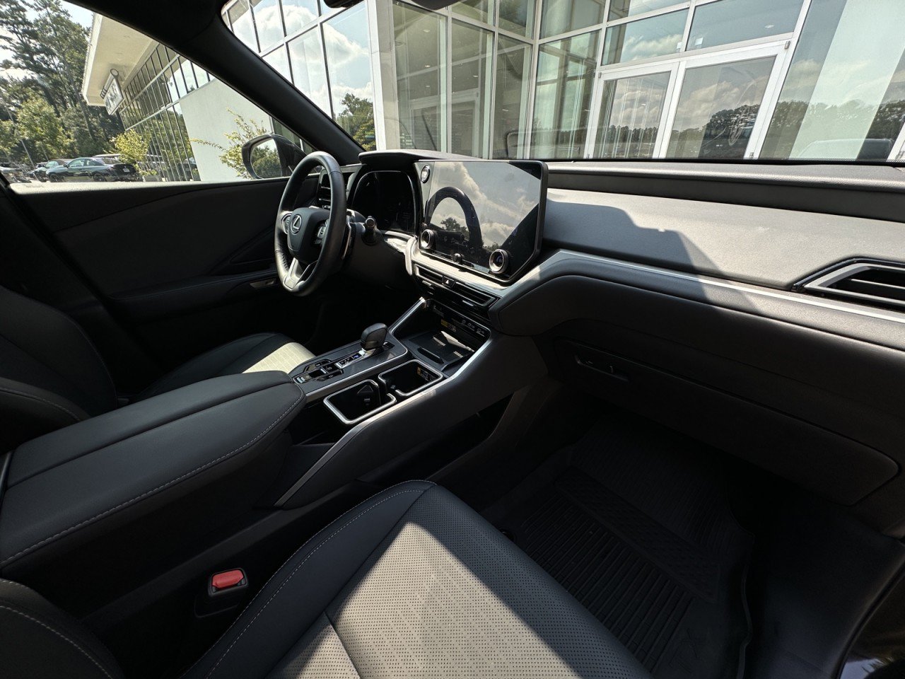 Used 2025 Lexus TX 350 FWD w/ Technology Package image 23