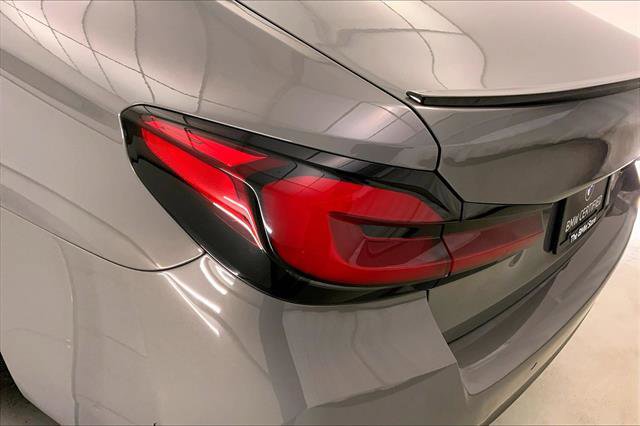 Certified 2022 BMW 540i xDrive w/ M Sport Package image 28