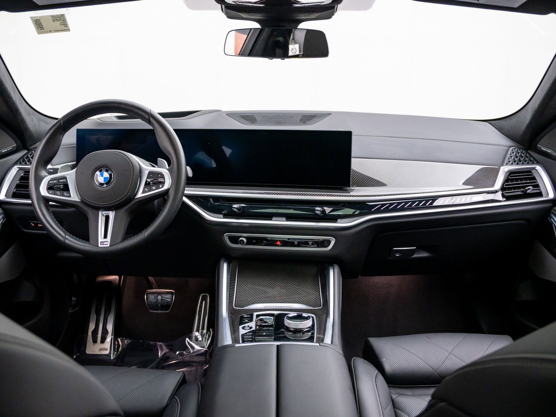 Certified 2026 BMW X6 M60i AWD/4WD image 10